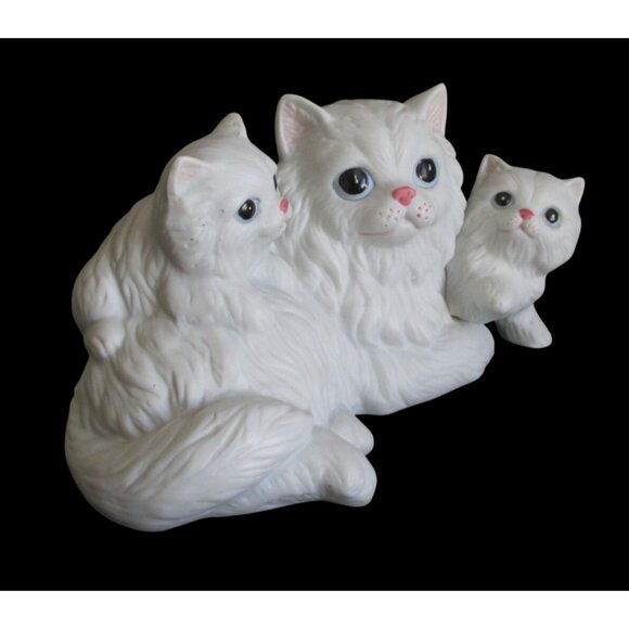 Homco White Ceramic Cat Family Figurine Mother & Kittens Vintage Collectible - Picture 3 of 8